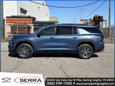 2024 Chevrolet Traverse LT