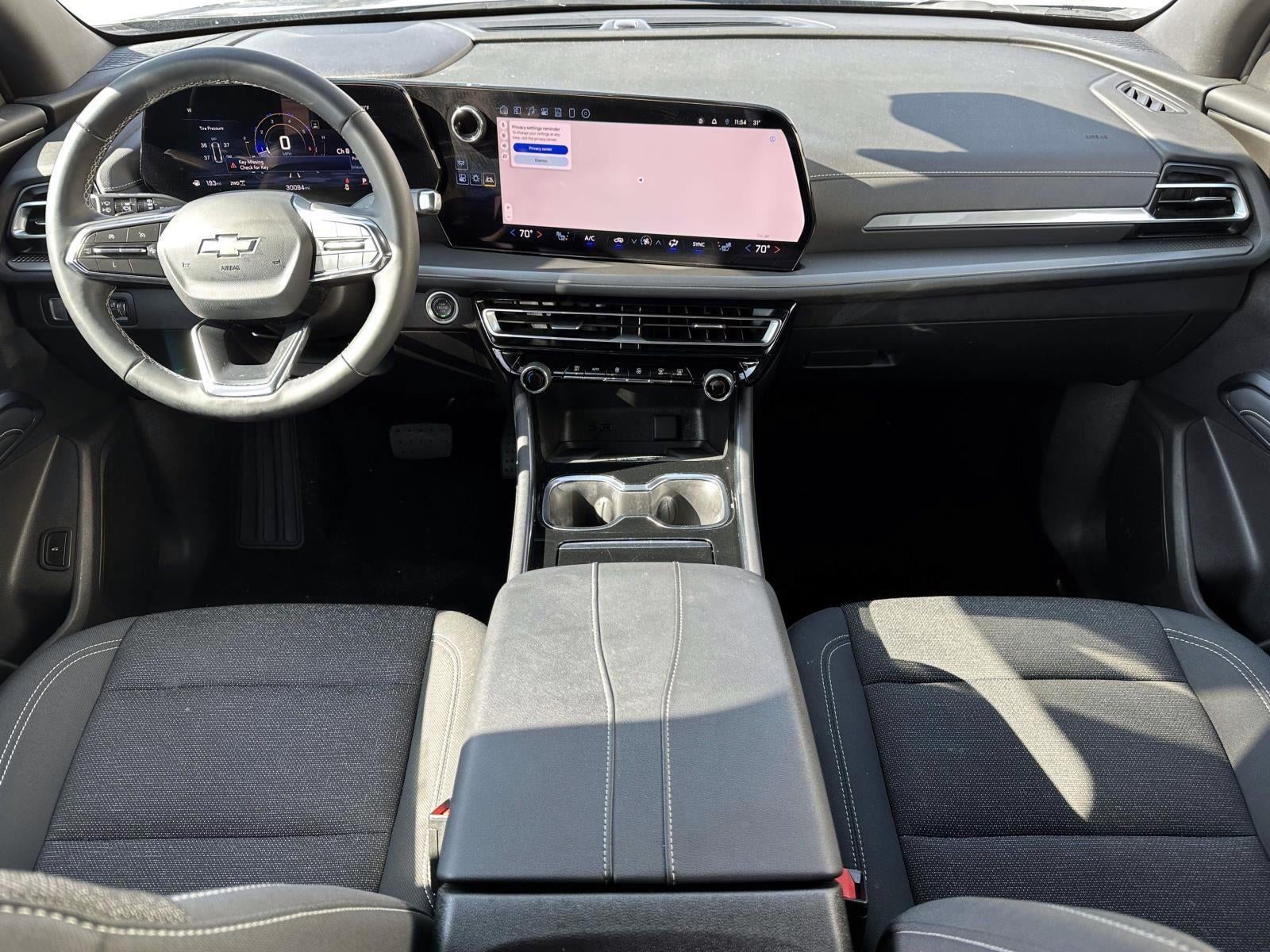 2024 Chevrolet Traverse LT