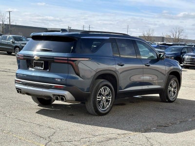 2024 Chevrolet Traverse LT