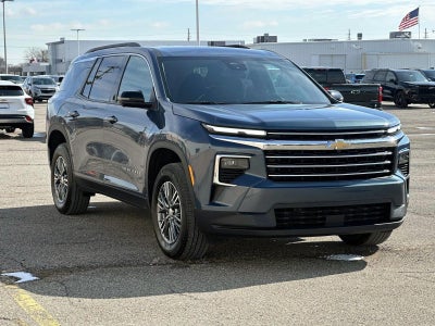 2024 Chevrolet Traverse LT