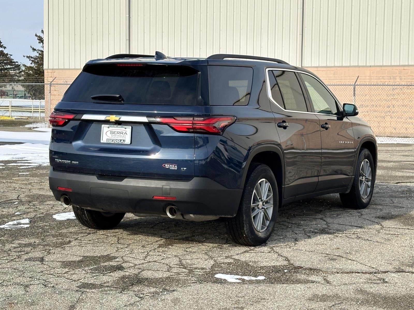 2023 Chevrolet Traverse LT Cloth