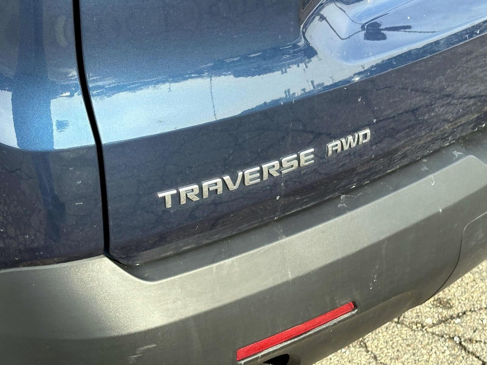 2023 Chevrolet Traverse LT Cloth