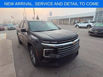 2025 Chevrolet Traverse LT