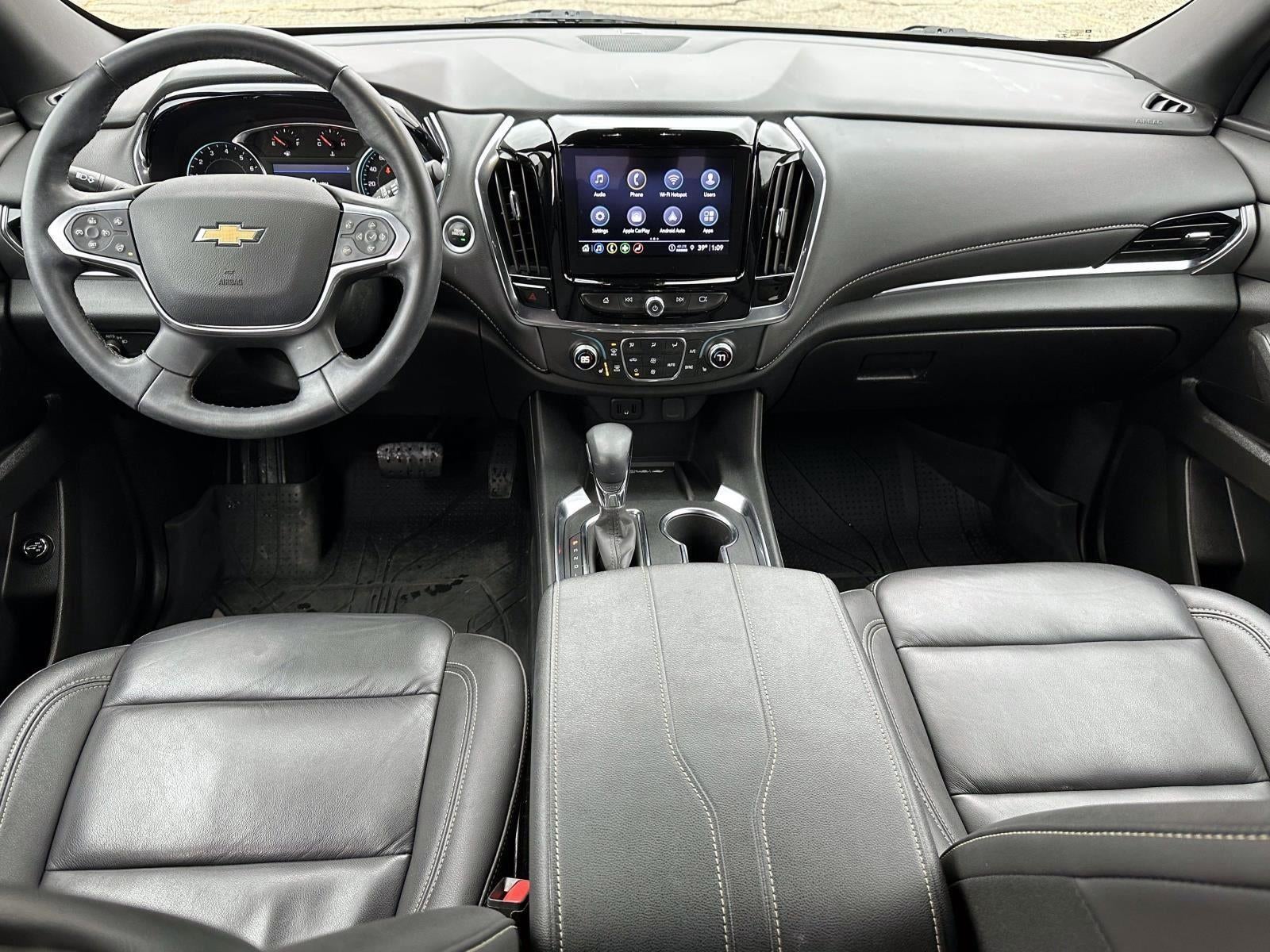 2023 Chevrolet Traverse LT Leather