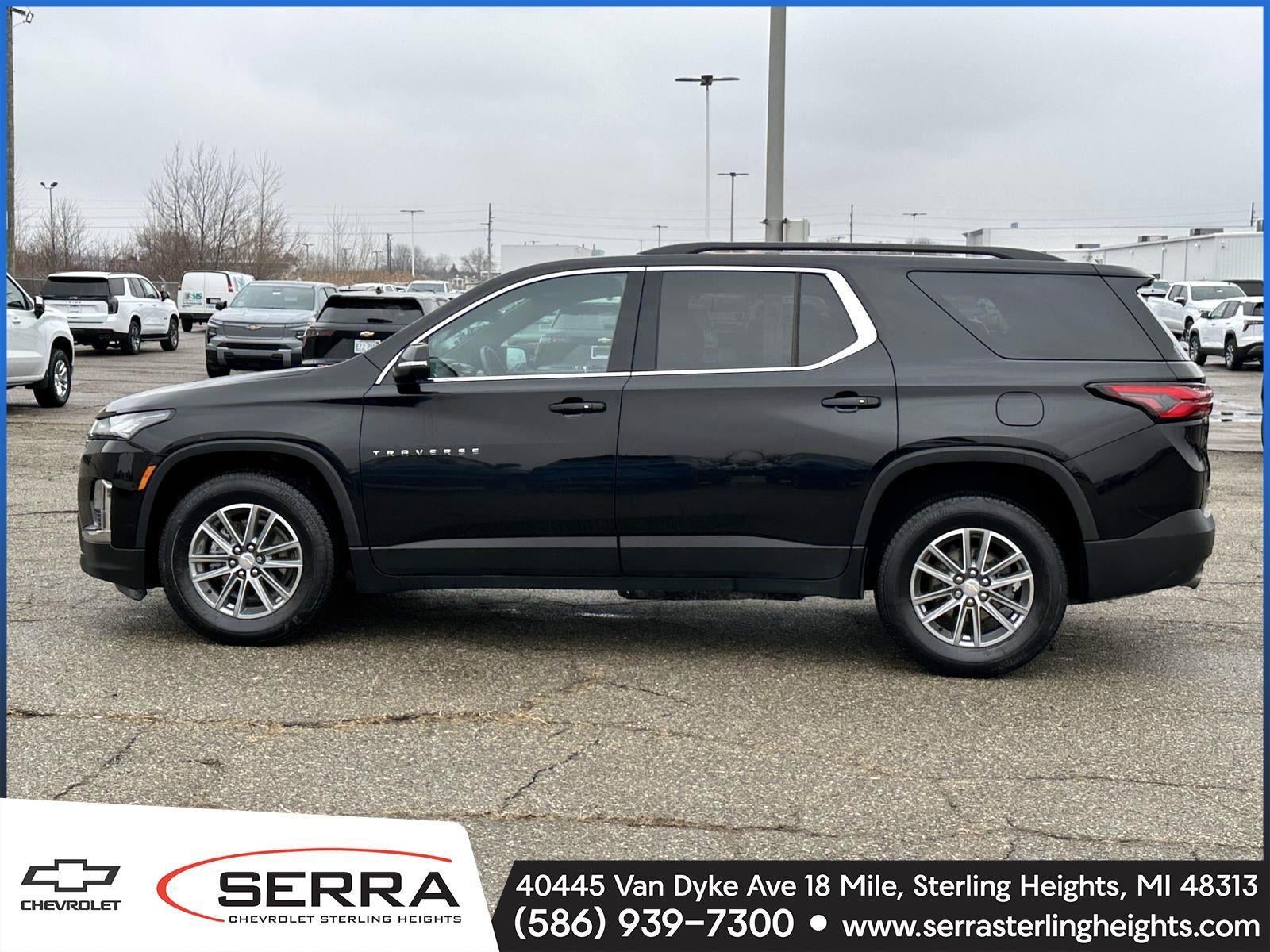 2023 Chevrolet Traverse LT Leather