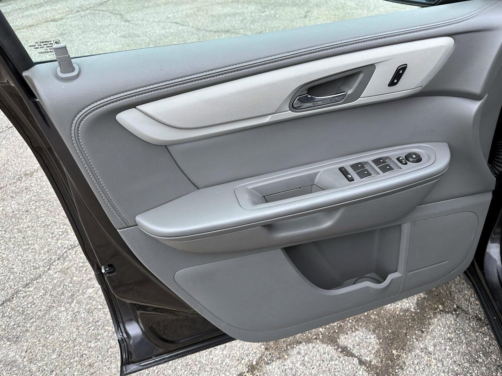 2014 Chevrolet Traverse LS