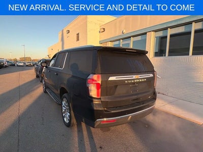 2023 Chevrolet Suburban LT