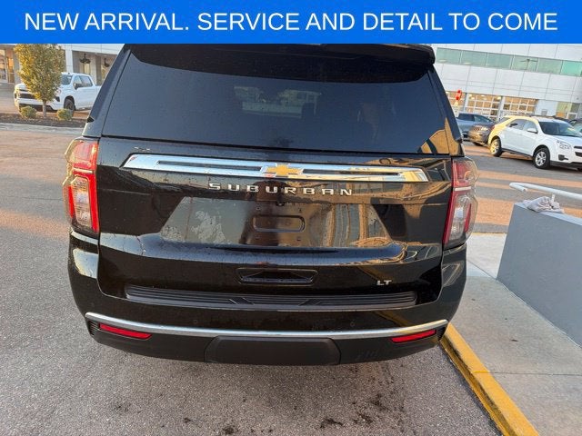 2024 Chevrolet Suburban LT