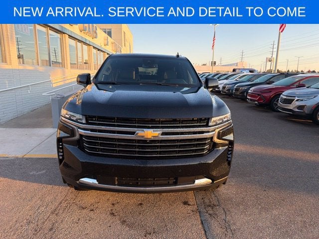 2024 Chevrolet Suburban LT