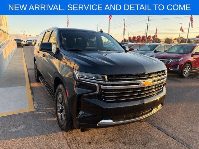 2024 Chevrolet Suburban LT