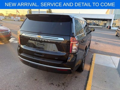 2024 Chevrolet Suburban LT
