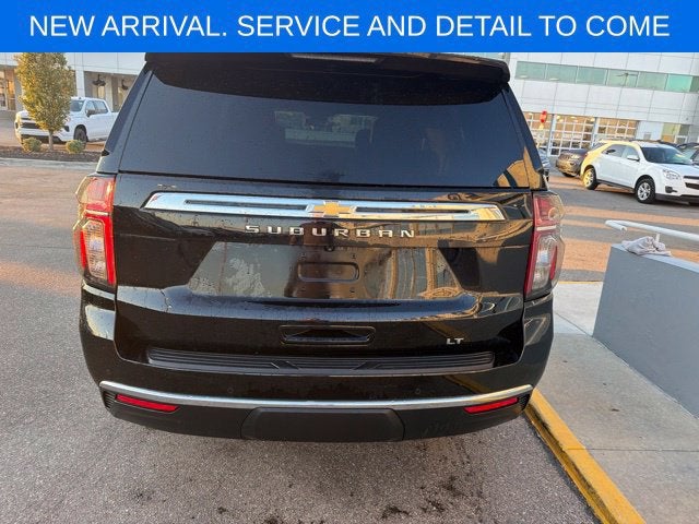 2024 Chevrolet Suburban LT