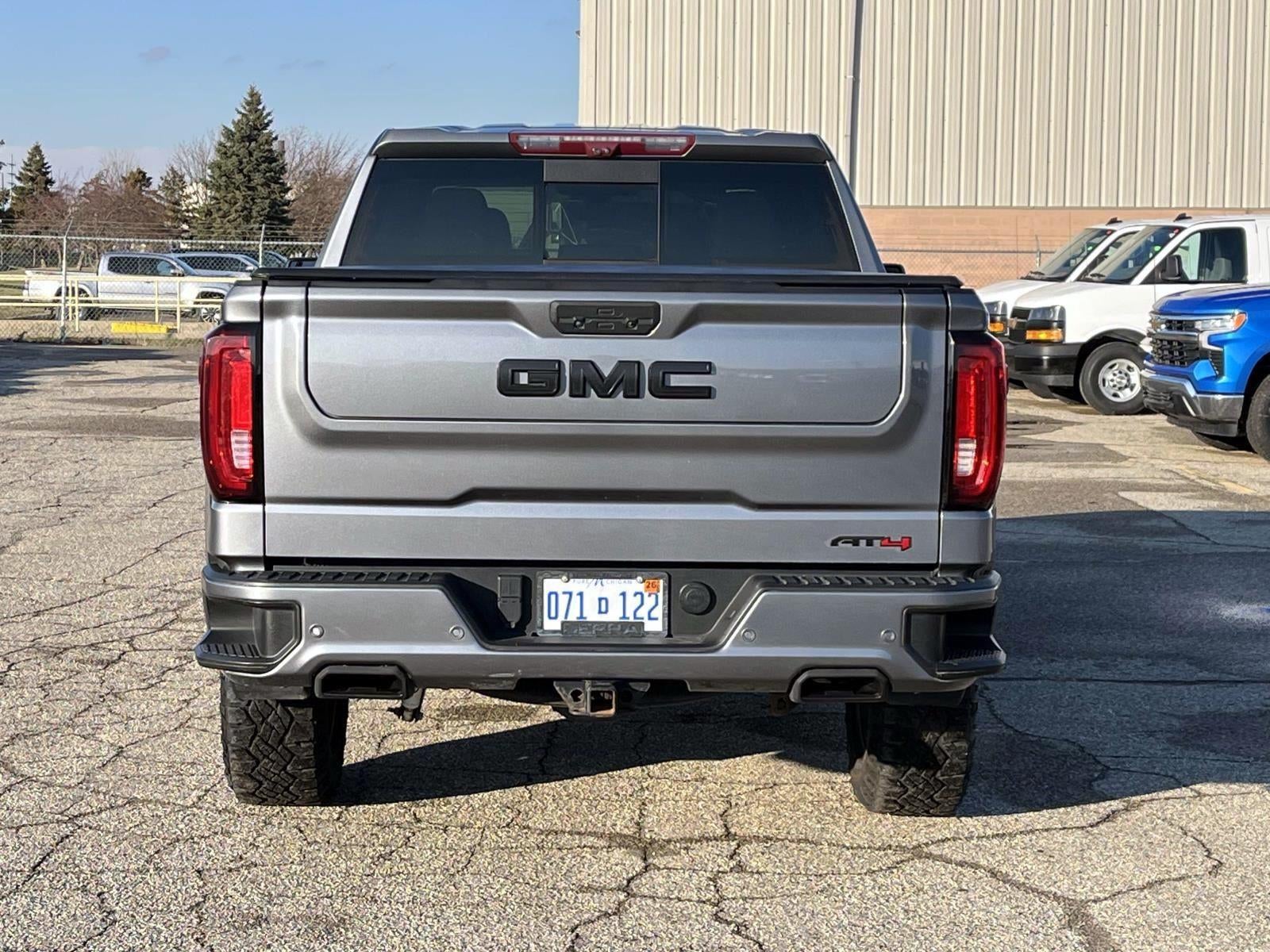 2022 GMC Sierra 1500 Limited AT4