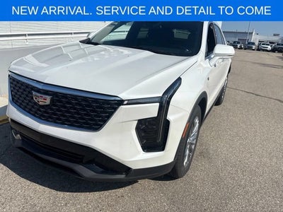 2024 Cadillac XT4 Premium Luxury