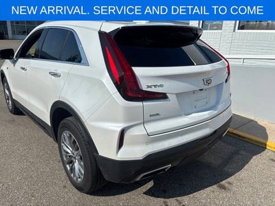 2024 Cadillac XT4 Premium Luxury
