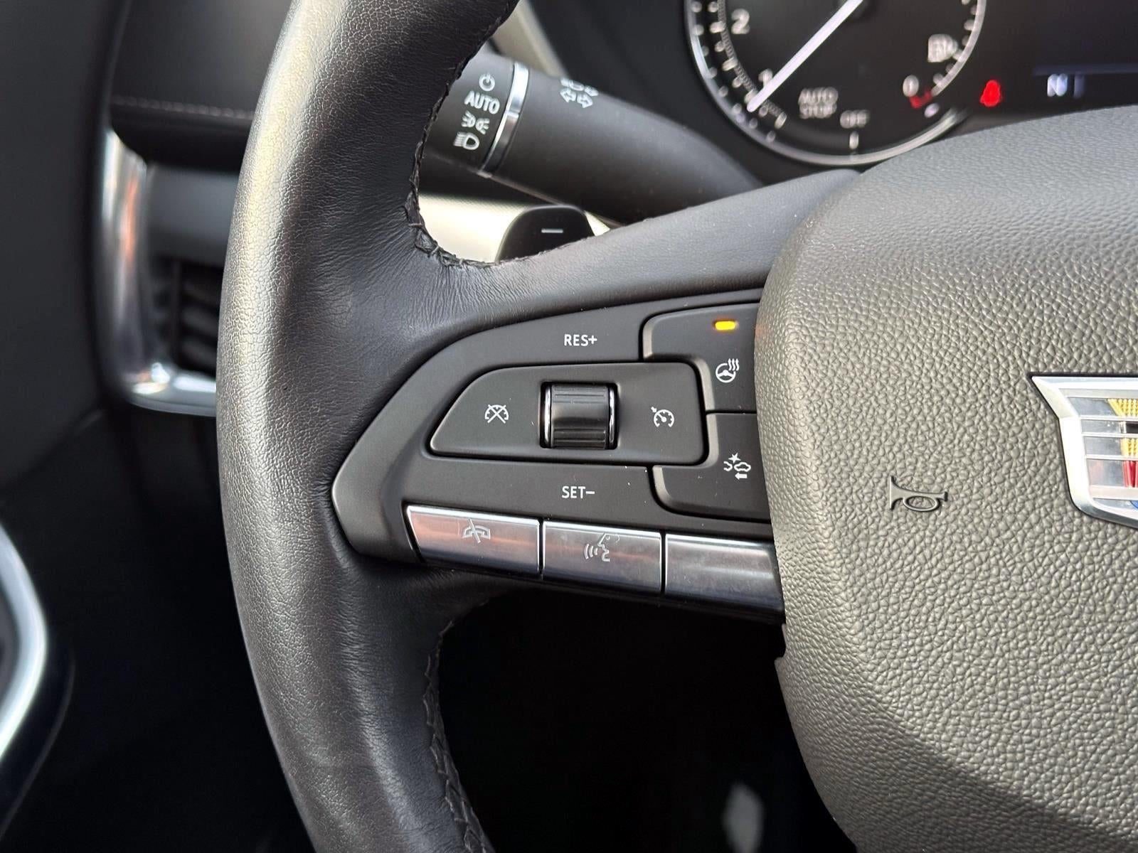 2023 Cadillac XT4 Premium Luxury