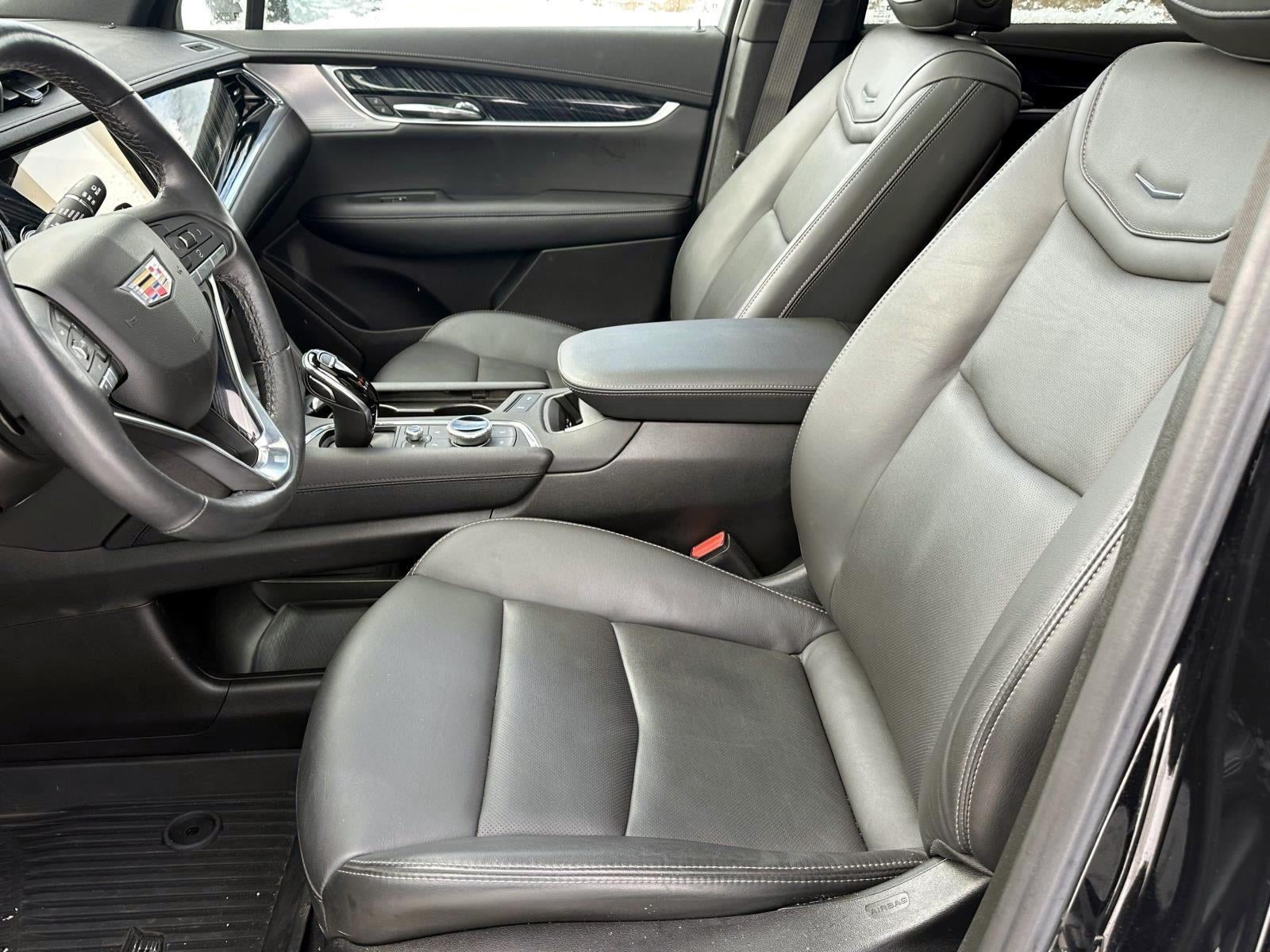 2023 Cadillac XT6 Premium Luxury