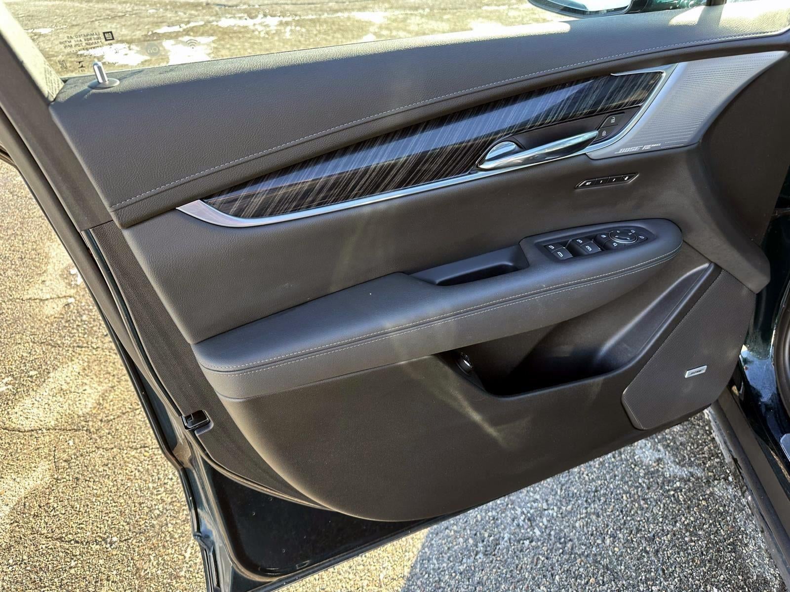 2024 Cadillac XT6 Premium Luxury