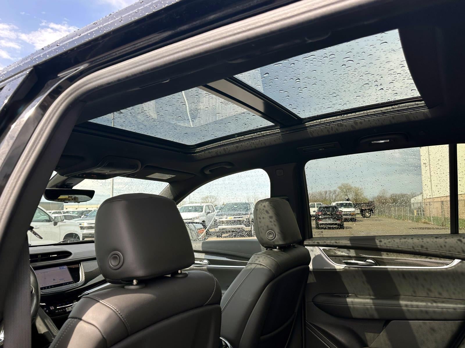 2023 Cadillac XT6 Sport