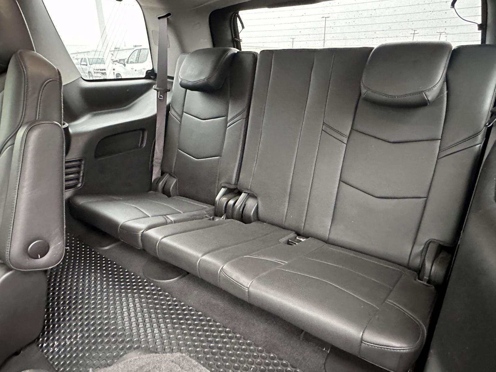 2016 Cadillac Escalade Luxury Collection