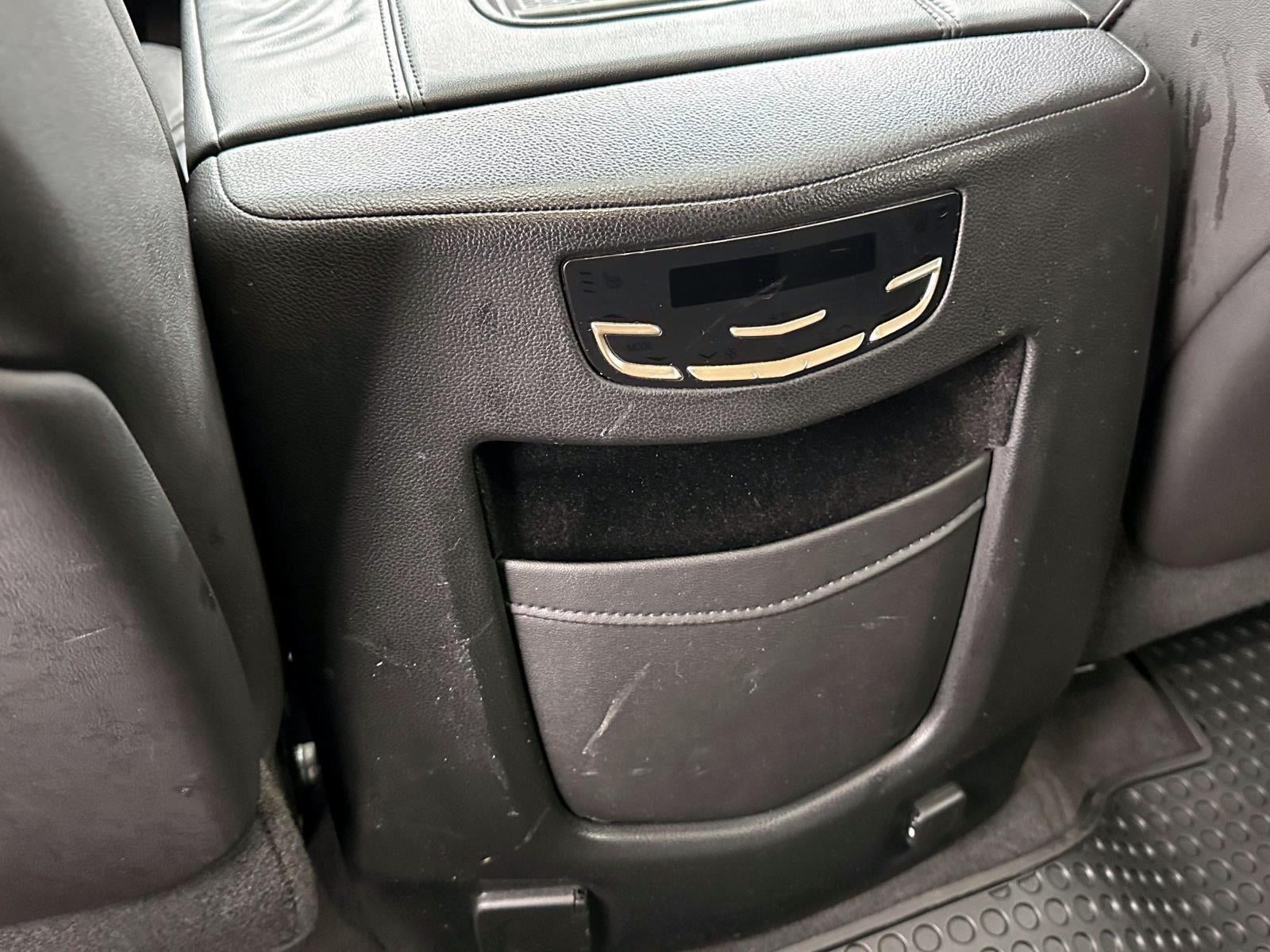 2016 Cadillac Escalade Luxury Collection