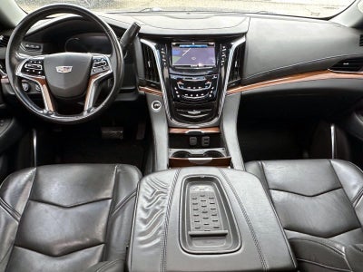 2016 Cadillac Escalade Luxury Collection