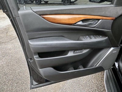 2016 Cadillac Escalade Luxury Collection