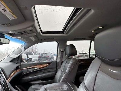 2016 Cadillac Escalade Luxury Collection