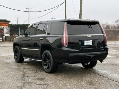 2016 Cadillac Escalade Luxury Collection