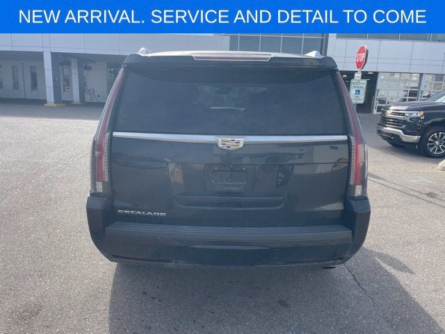 2019 Cadillac Escalade Luxury