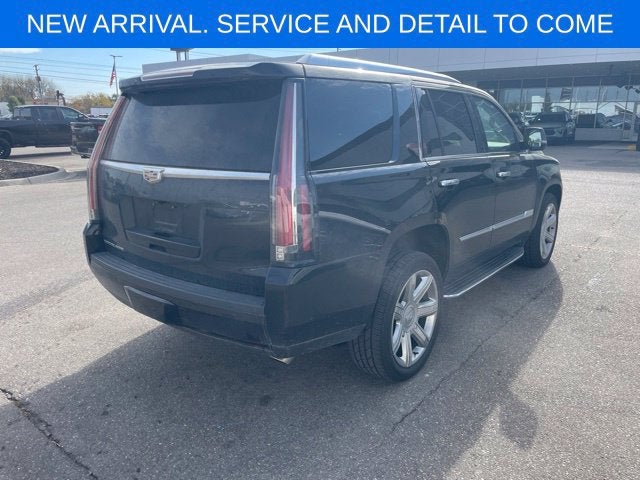 2019 Cadillac Escalade Luxury