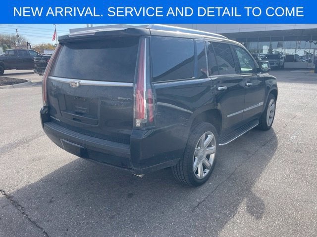 2019 Cadillac Escalade Luxury