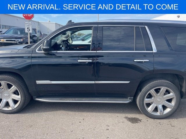 2019 Cadillac Escalade Luxury