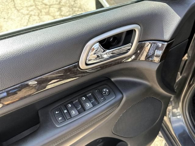2011 Jeep Grand Cherokee Laredo