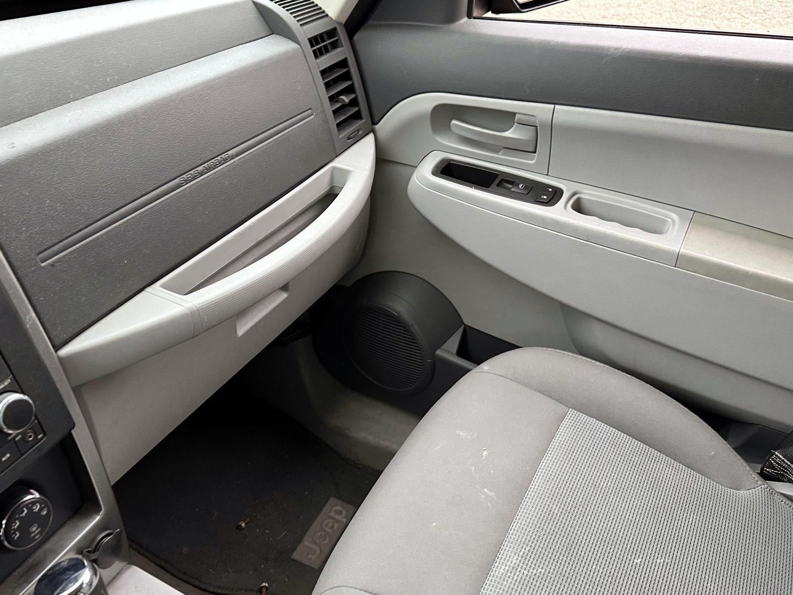 2008 Jeep Liberty Sport