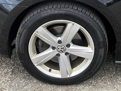 2015 Volkswagen Passat 1.8T S