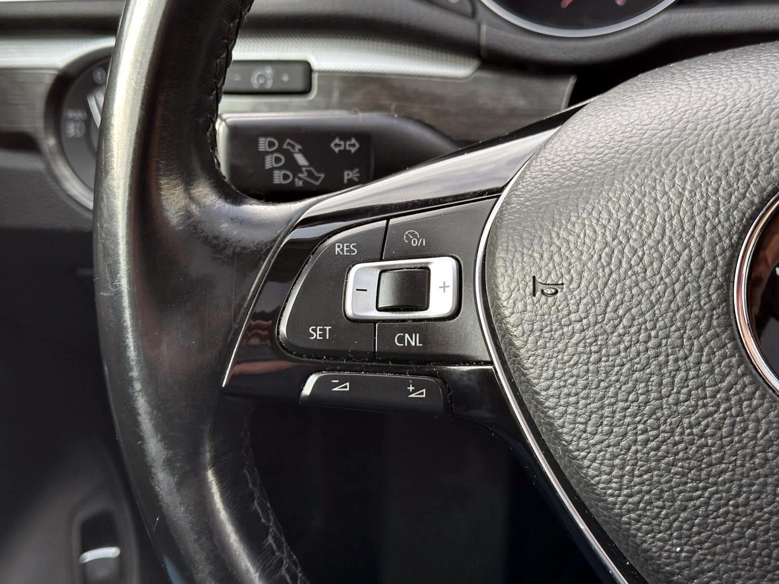 2017 Volkswagen Passat 1.8T SE