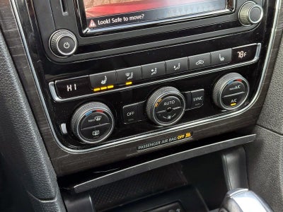 2017 Volkswagen Passat 1.8T SE