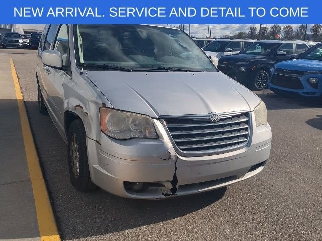 2010 Chrysler Town & Country Touring