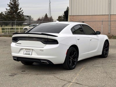 2017 Dodge Charger SXT