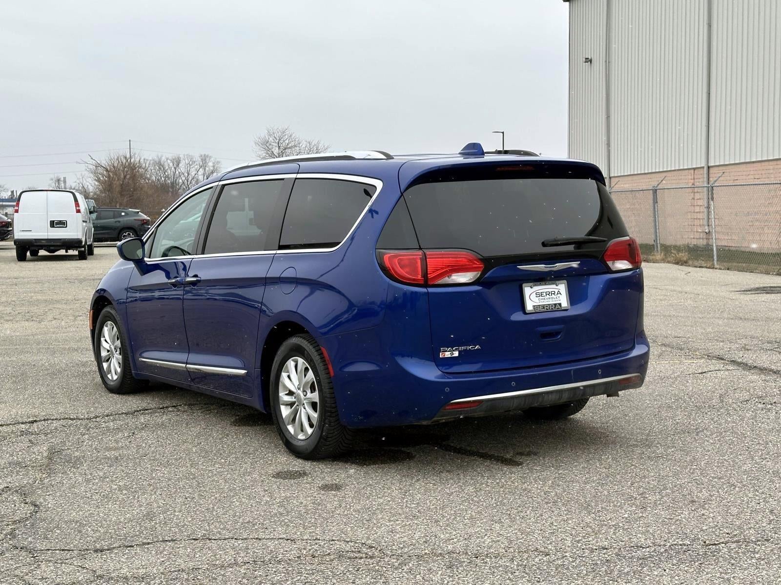 2018 Chrysler Pacifica Touring L