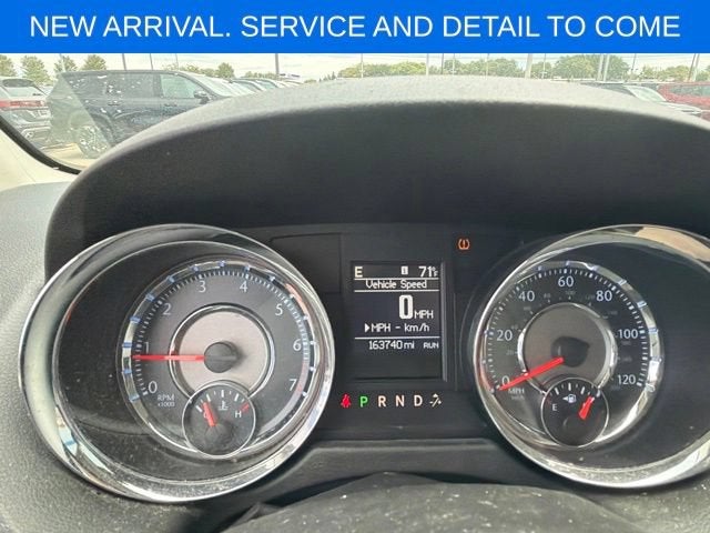 2014 Chrysler Town & Country Touring