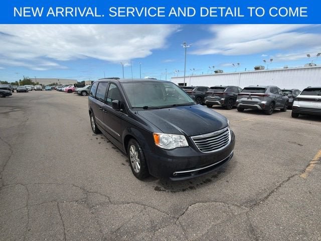 2014 Chrysler Town & Country Touring