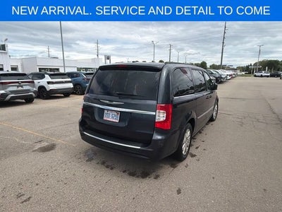 2014 Chrysler Town & Country Touring
