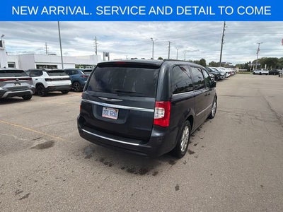 2014 Chrysler Town & Country Touring