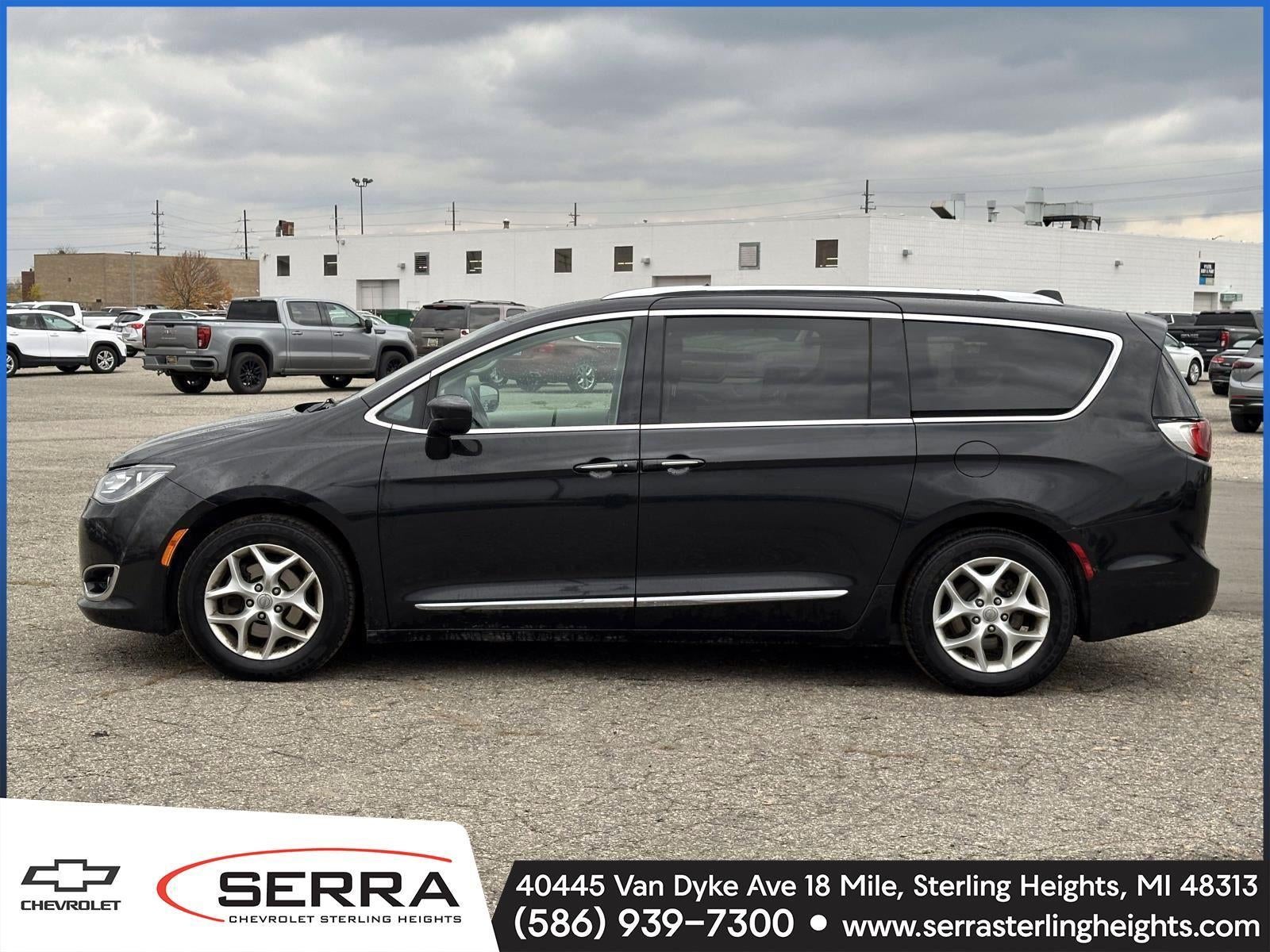 2018 Chrysler Pacifica Touring L Plus