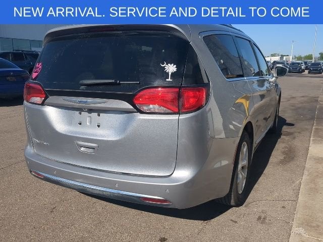 2018 Chrysler Pacifica Touring L Plus