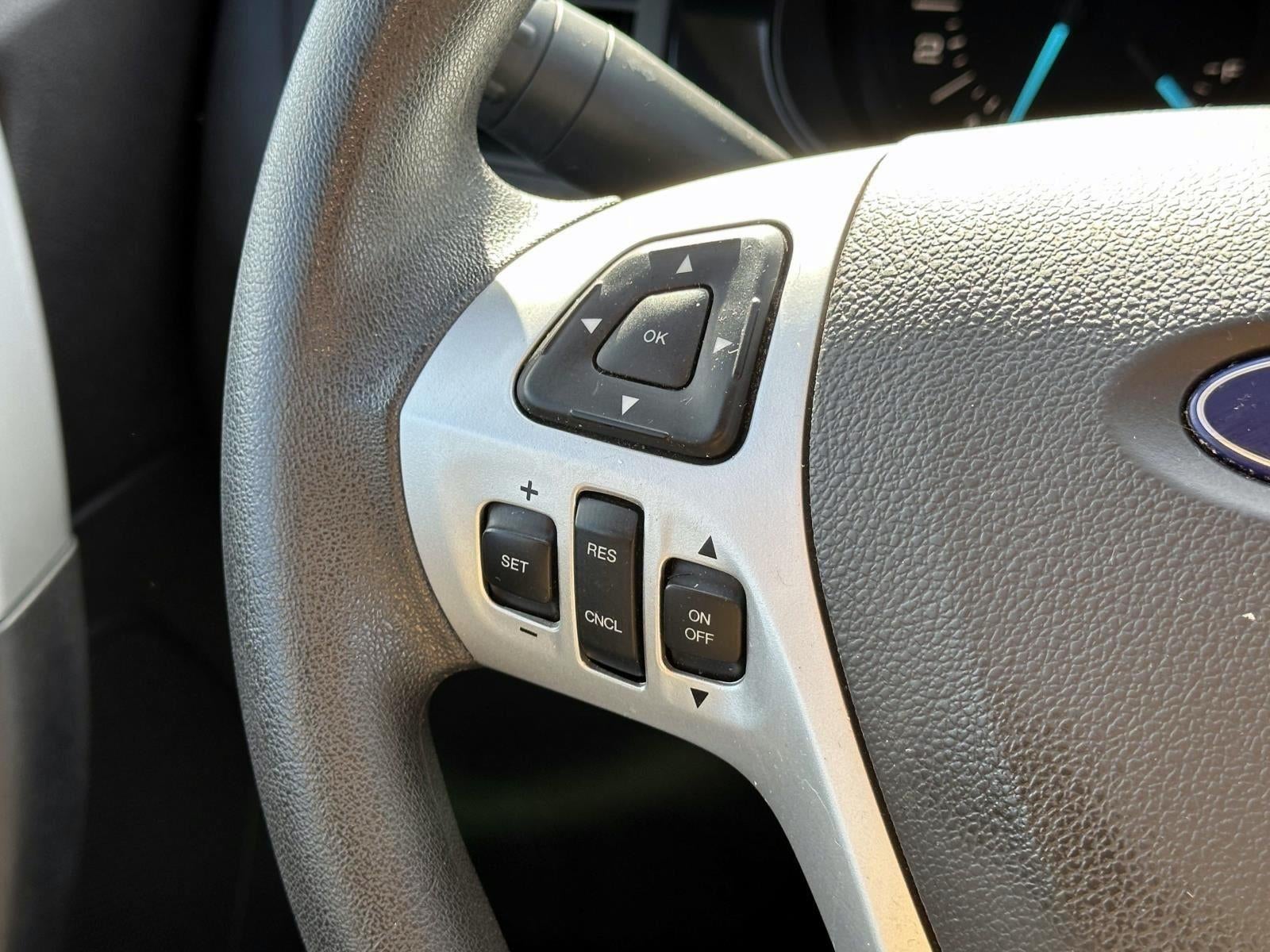 2013 Ford Edge SE