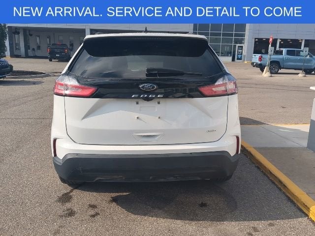 2023 Ford Edge SE