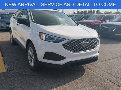 2023 Ford Edge SE